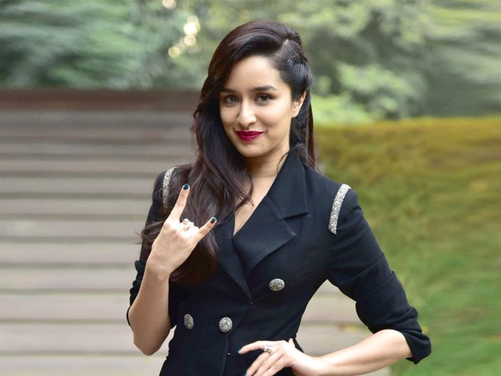 Shraddha Kapoor honoured with Youth Icon of NextGen of Indian Cinema at IFFI